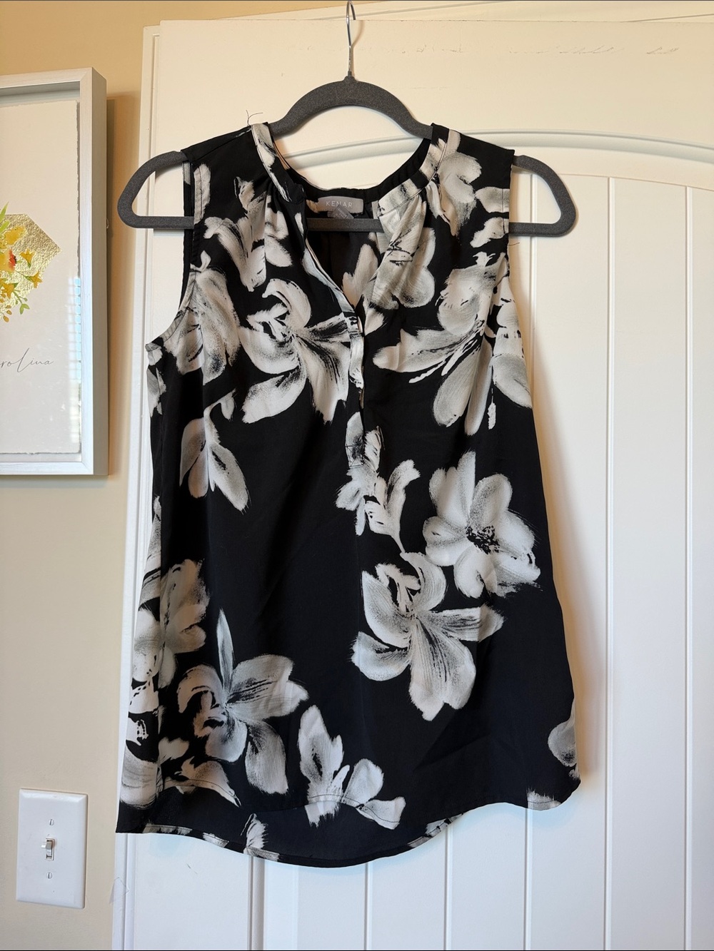 Kenra Black and White Floral Blouse